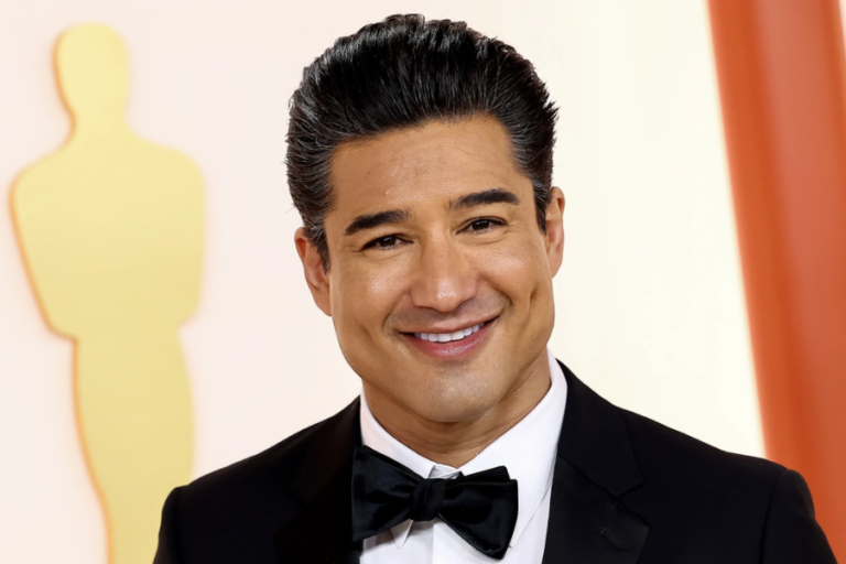 Mario Lopez Net Worth: Bio, Wiki, Age, Height, Education, Career, Family, Wife And More